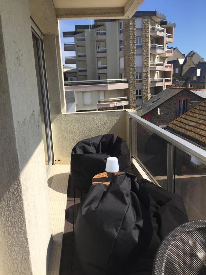 Appartement Les Pieds Dans L'Eau - Residence Sur La Plage Saint-Malo Exterior photo